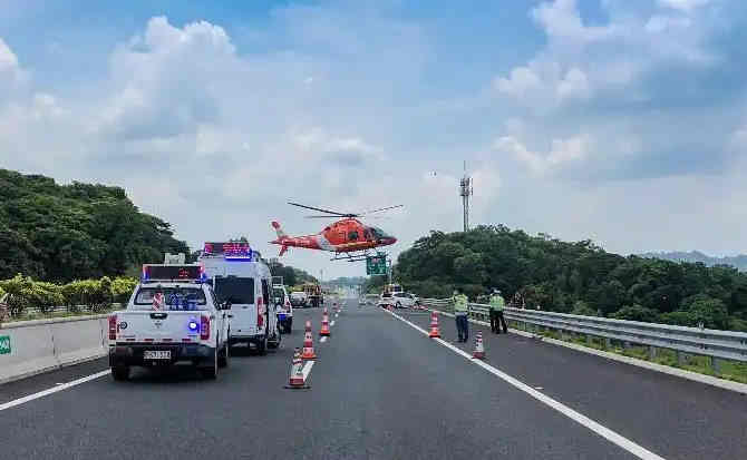 翔安区高速公路汽车救援案例